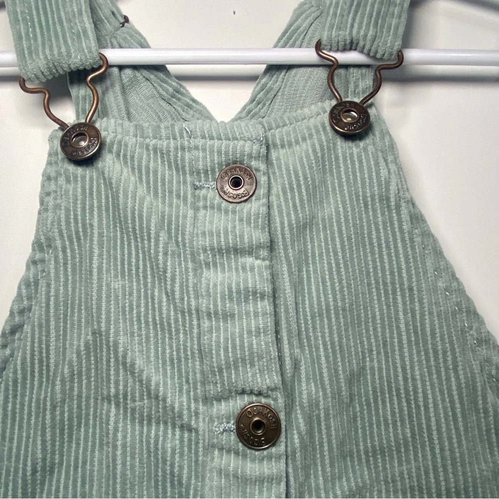 Oshkosh B'gosh Vestbak Girls 4T Celadon Green Corduroy Overall Jumper Pockets